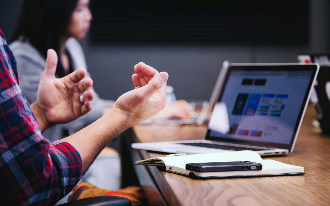 Notoriété vs Conversion : Choisir la Bonne Stratégie Webmarketing